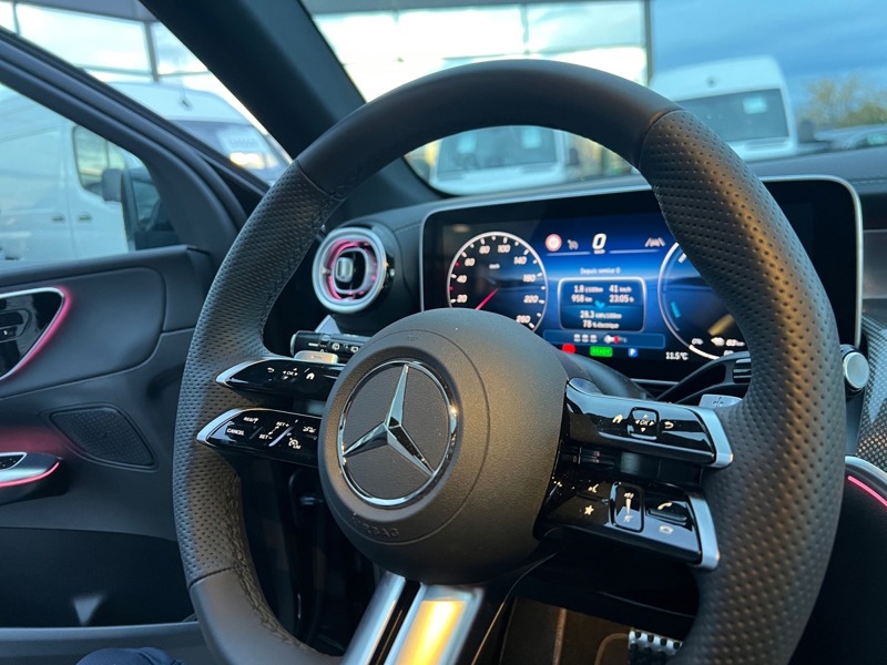 Image Mercedes-Benz GLC SUV GLC 300 de Hybrid EQ 4MATIC AMG Line +  GLC 300 de Hybrid EQ 4MATIC AMG Line +