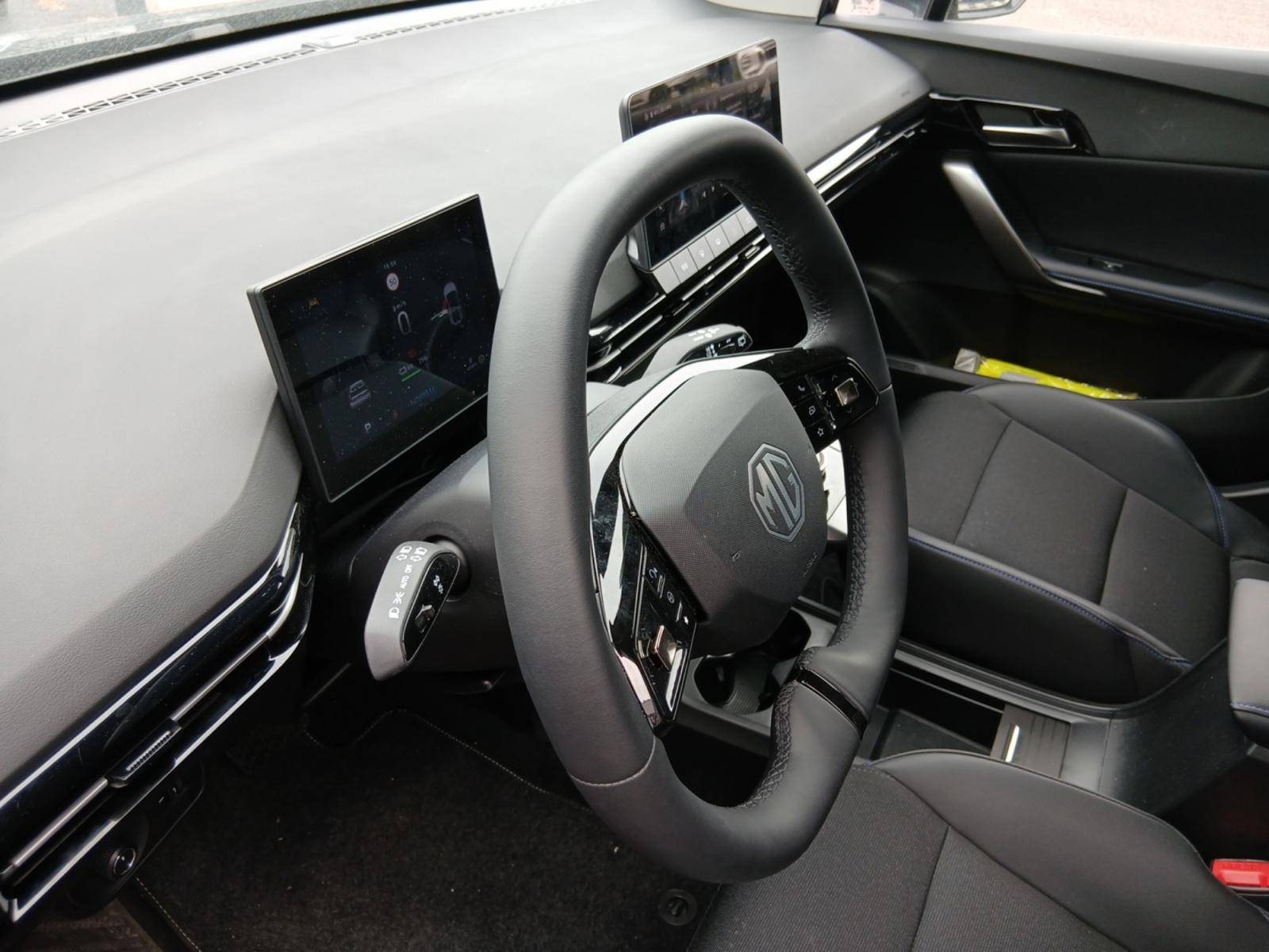 Image MG 4 Luxury   204 ch 