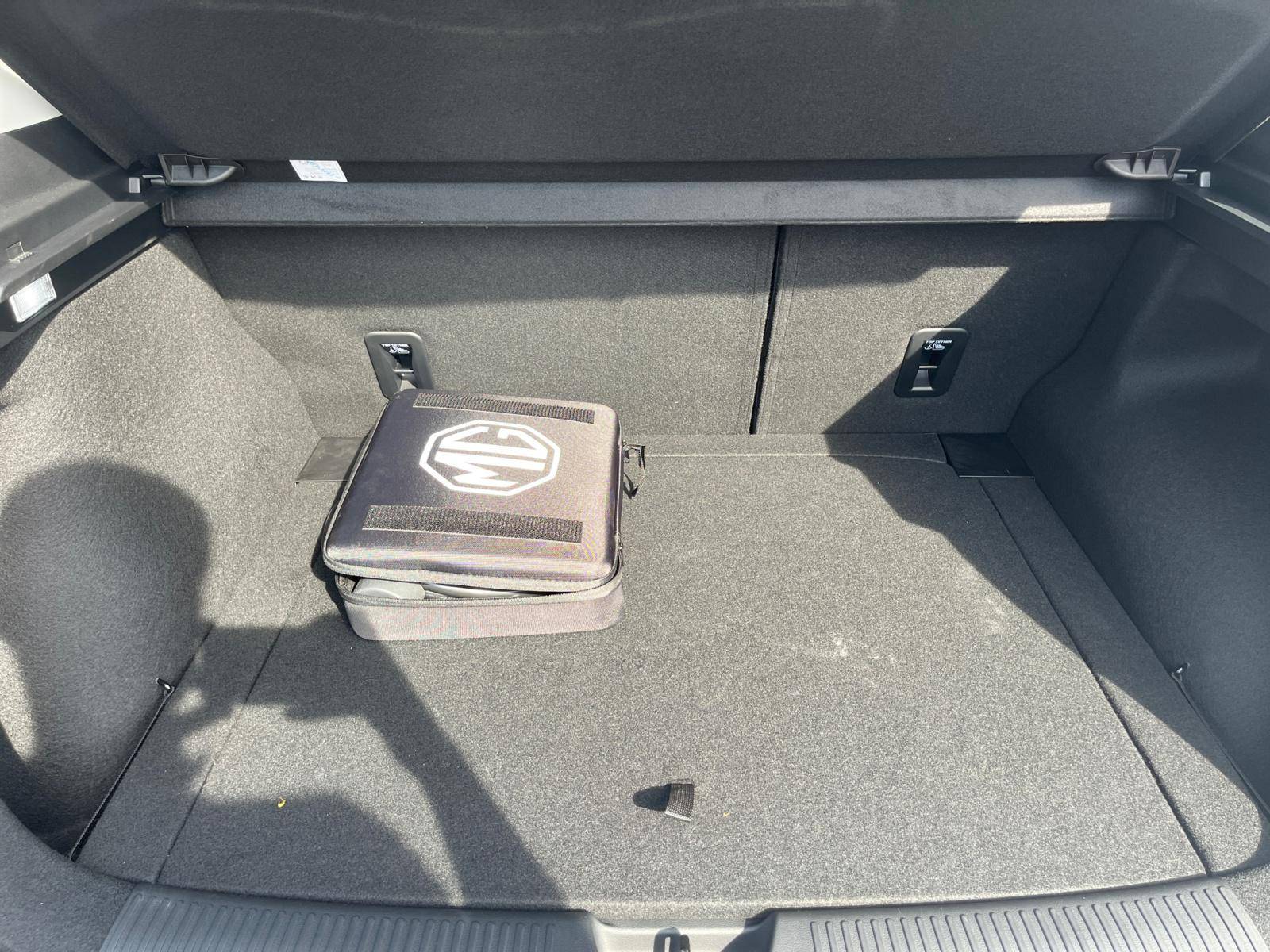 Image MG 4 Luxury   204 ch 