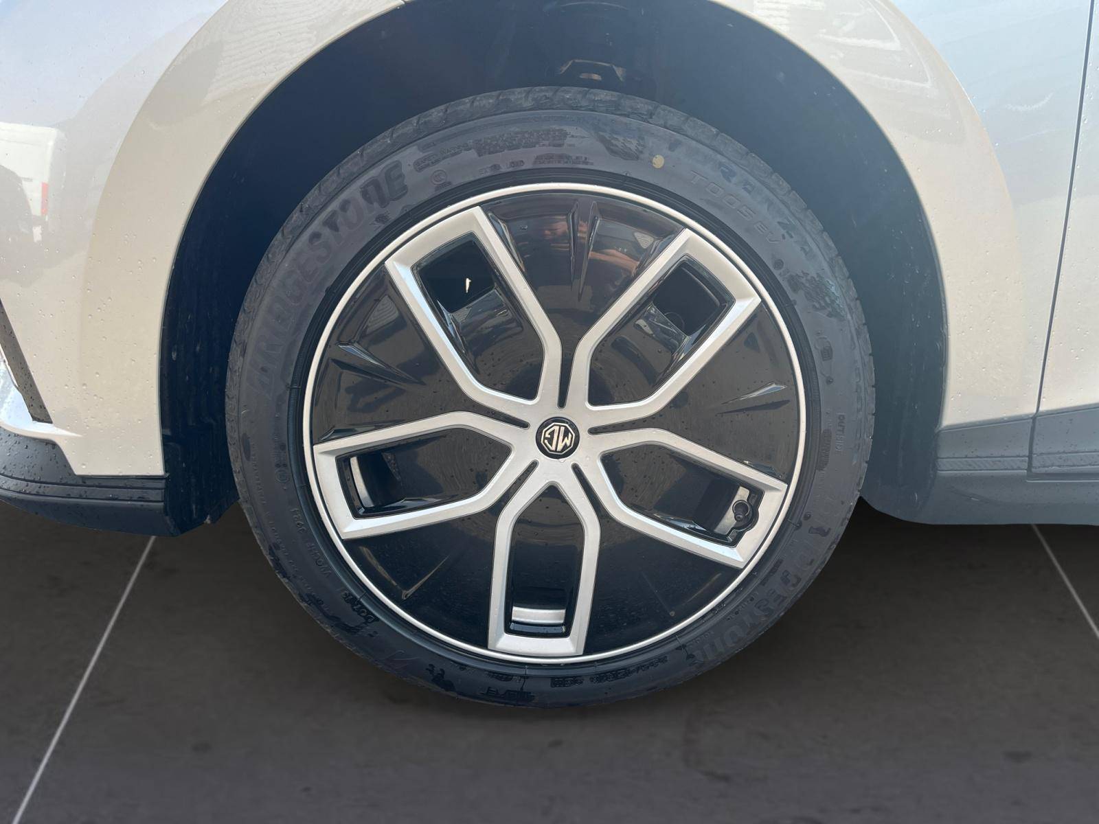 Image MG 4 Luxury   204 ch 