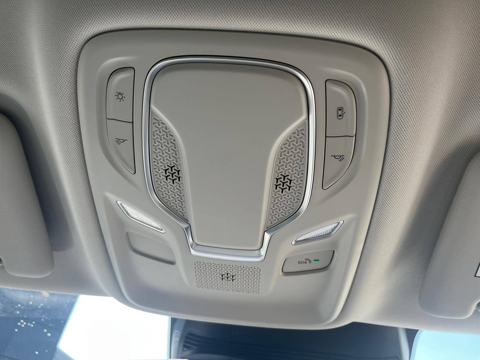 Image MG MGS5 EV Luxury 64KWH  MGS5 EV 64 KWH LUXURY