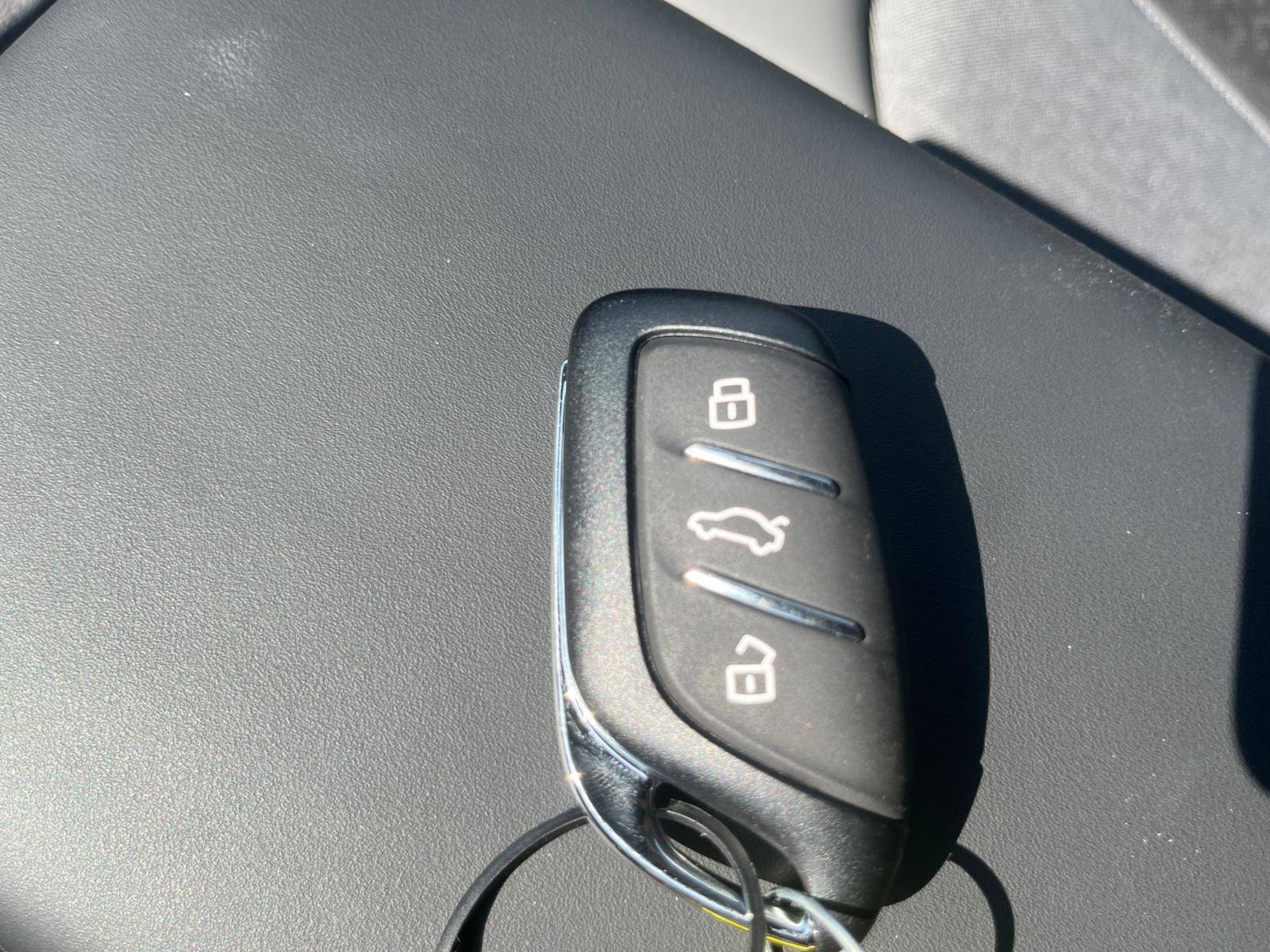 Image MG MGS5 EV Luxury 64KWH  MGS5 EV 64 KWH LUXURY