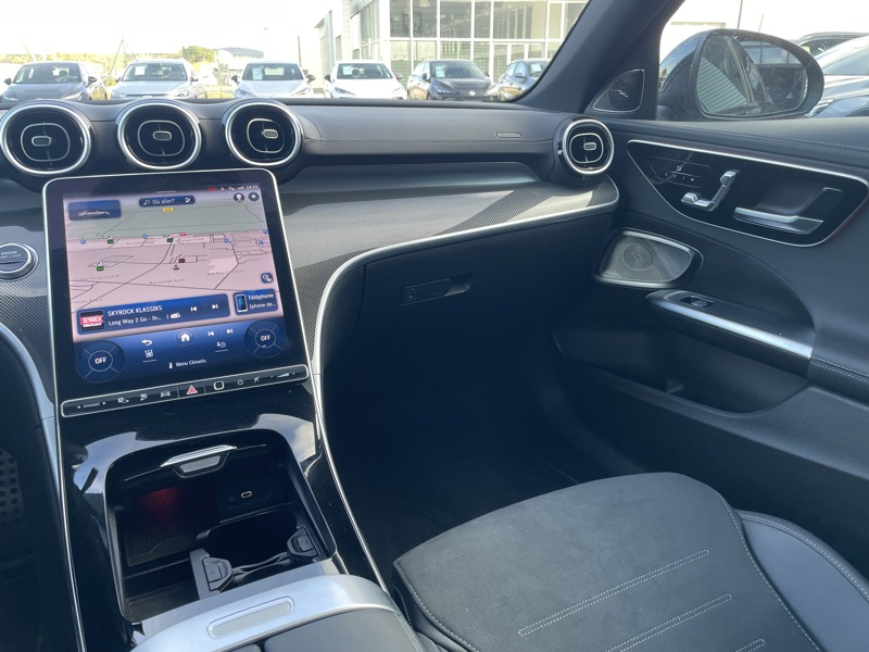 Image Mercedes-Benz CLASSE C BERLINE Classe C 300 e Hybrid EQ Berline AMG Line  Classe C 300 e Hybrid EQ Berline AMG Line