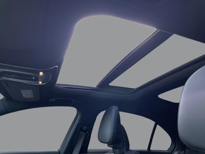 Image Mercedes-Benz CLASSE C BERLINE Classe C 300 e Hybrid EQ Berline AMG Line  Classe C 300 e Hybrid EQ Berline AMG Line