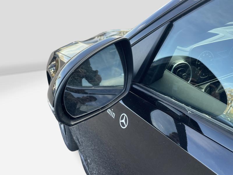 Image Mercedes-Benz CLASSE C BERLINE Classe C 300 e Hybrid EQ Berline AMG Line  Classe C 300 e Hybrid EQ Berline AMG Line