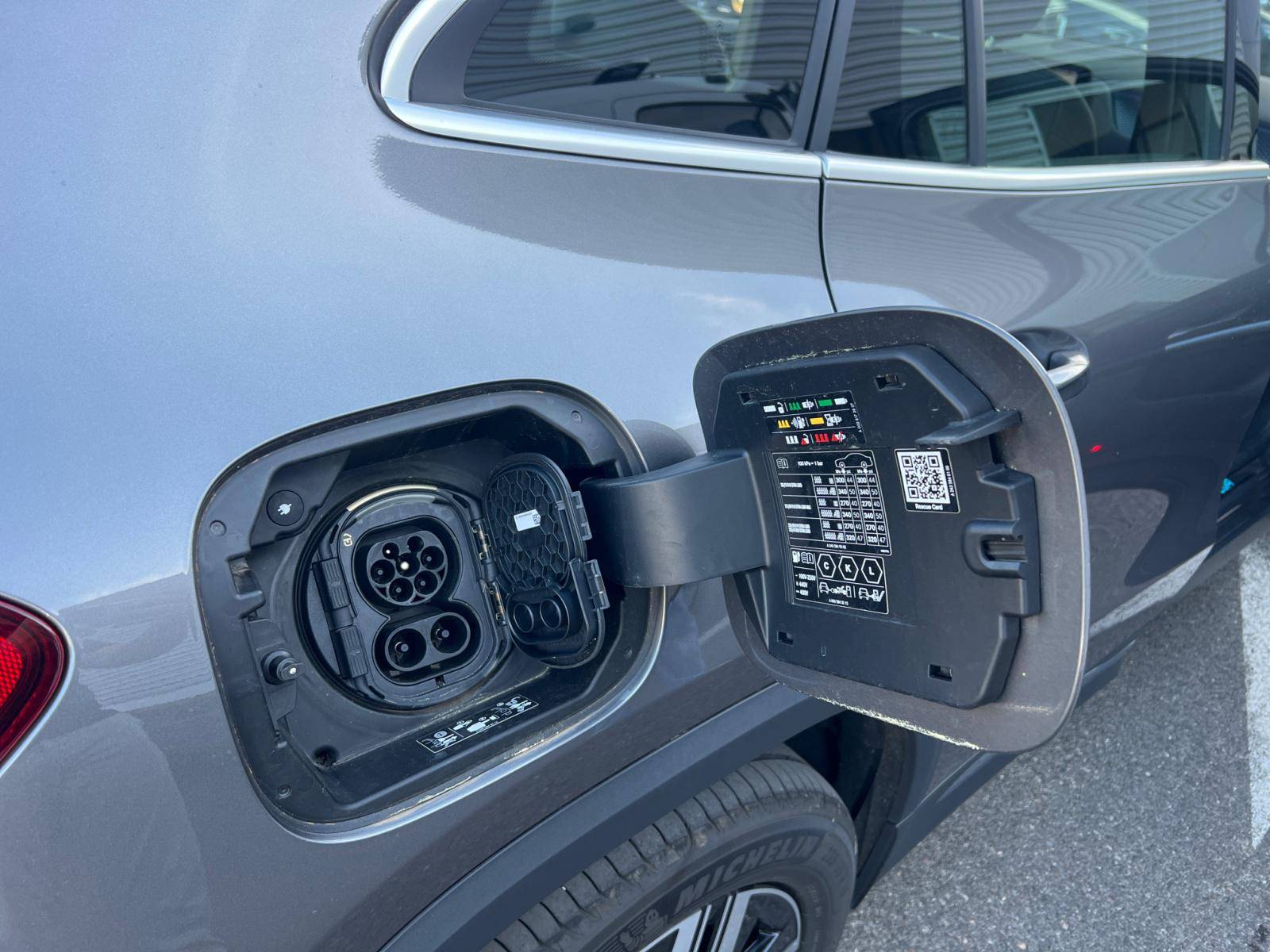 Image Mercedes-Benz EQA 250+ Edition  EQA 250+ Edition