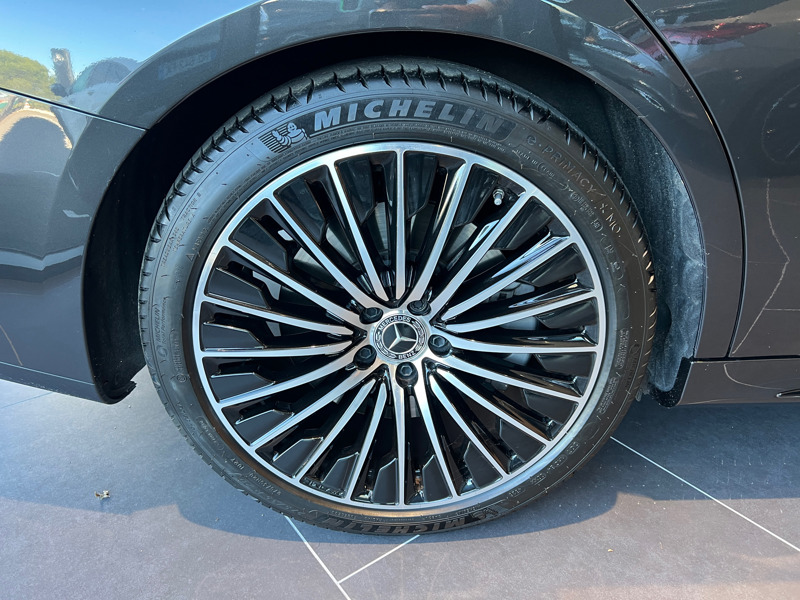 Image Mercedes-Benz CLASSE E BREAK Classe E 300 e Hybrid EQ AMG Line Break  Classe E 300 e Hybrid EQ AMG Line Break