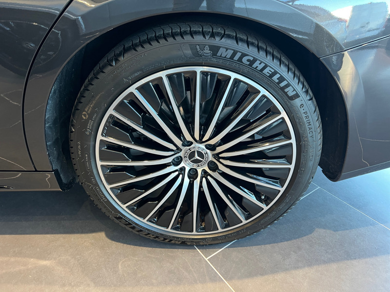 Image Mercedes-Benz CLASSE E BREAK Classe E 300 e Hybrid EQ AMG Line Break  Classe E 300 e Hybrid EQ AMG Line Break