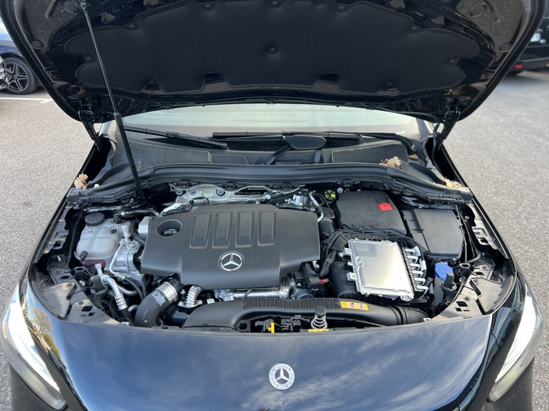 Image Mercedes-Benz CLASSE B 200 d AMG Line  Classe B 200 d AMG Line