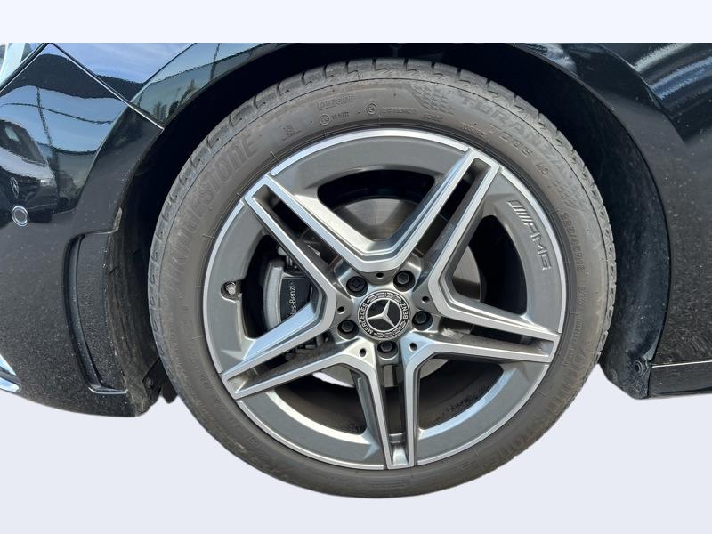 Image Mercedes-Benz CLASSE B 200 d AMG Line  Classe B 200 d AMG Line