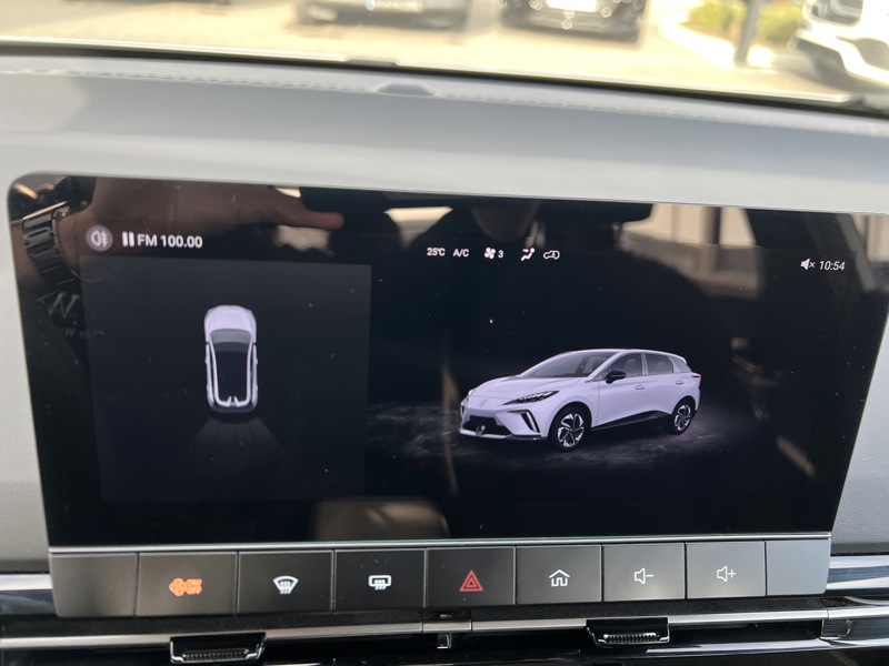 Image MG 4 Standard   170 ch 