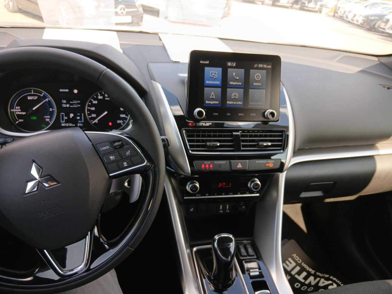 Image Mitsubishi ECLIPSE CROSS 2.4 Twin Motor 4WD Intense  ECLIPSE CROSS PHEV INTENSE MY23