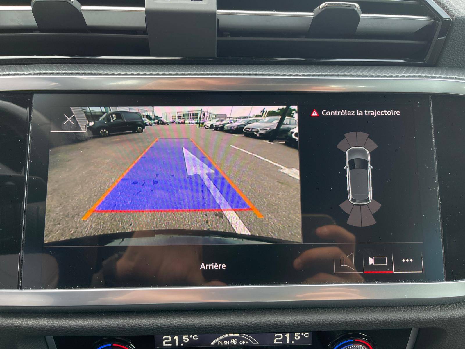 Image Audi Q3 35 TDI S line  2.0 150 ch S-tronic7