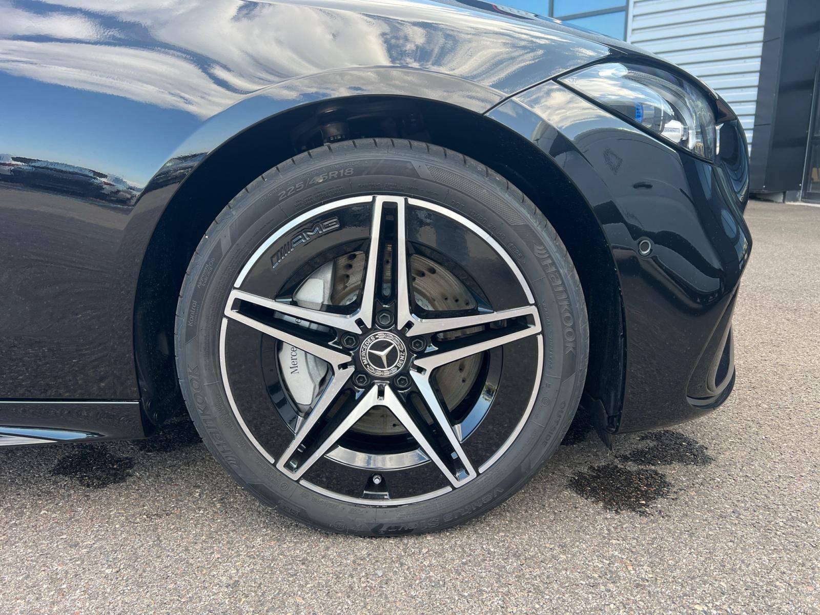 Image Mercedes-Benz CLASSE C BERLINE Classe C 300 de Hybrid EQ Berline AMG Line  Classe C 300 d e Hybrid EQ Berline AMG Line