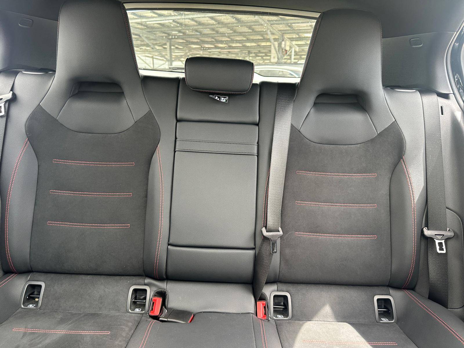 Image Mercedes-Benz CLASSE A 200 d AMG Line  Classe A 200 d AMG Line