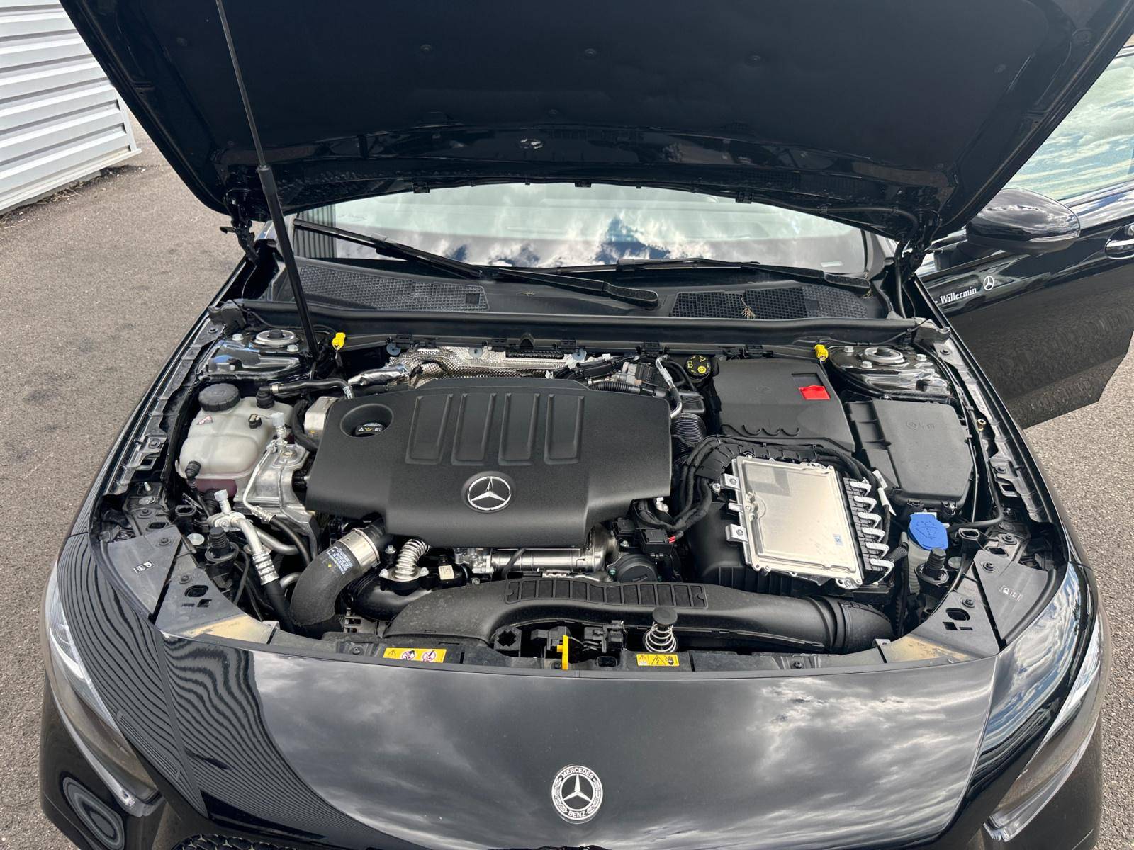 Image Mercedes-Benz CLASSE A 200 d AMG Line  Classe A 200 d AMG Line