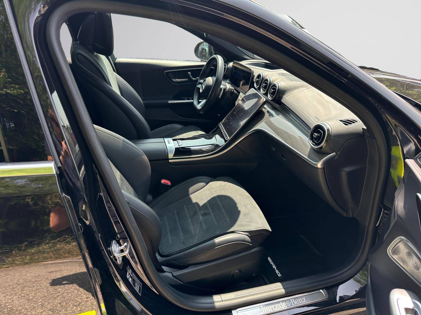 Image Mercedes-Benz CLASSE C BERLINE Classe C 300 de Berline AMG line  Classe C 300 d e Hybrid EQ Berline AMG Line