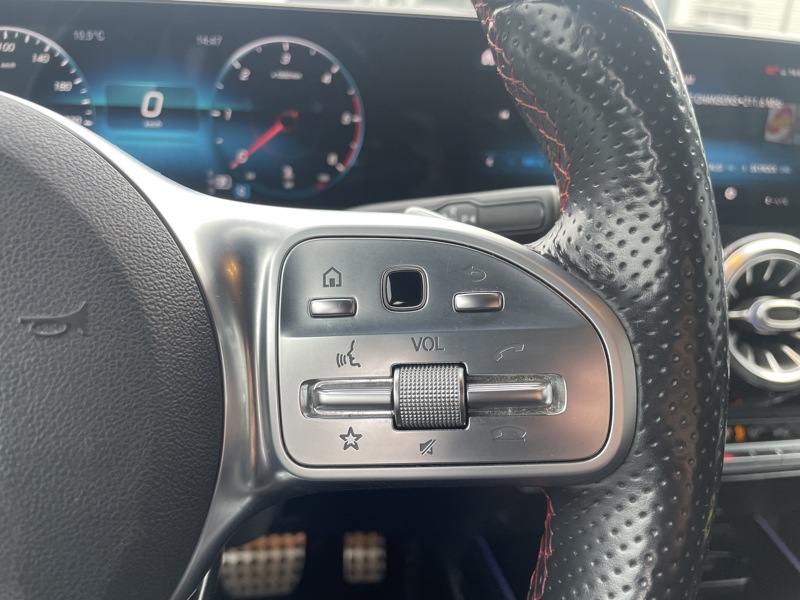 Image Mercedes-Benz GLA 200 d AMG Line  