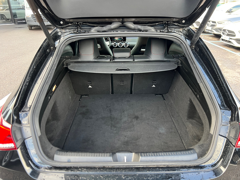 Image Mercedes-Benz CLA SHOOTING BRAKE CLA 220 d Shooting Brake AMG Line  CLA Shooting Brake 220 d 8G-DCT AMG Line