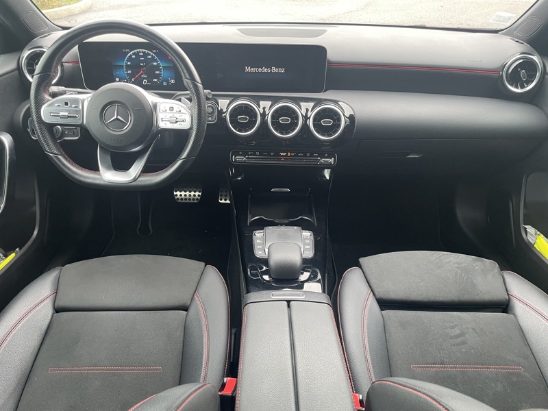 Image Mercedes-Benz CLASSE A A 200 d Compacte  