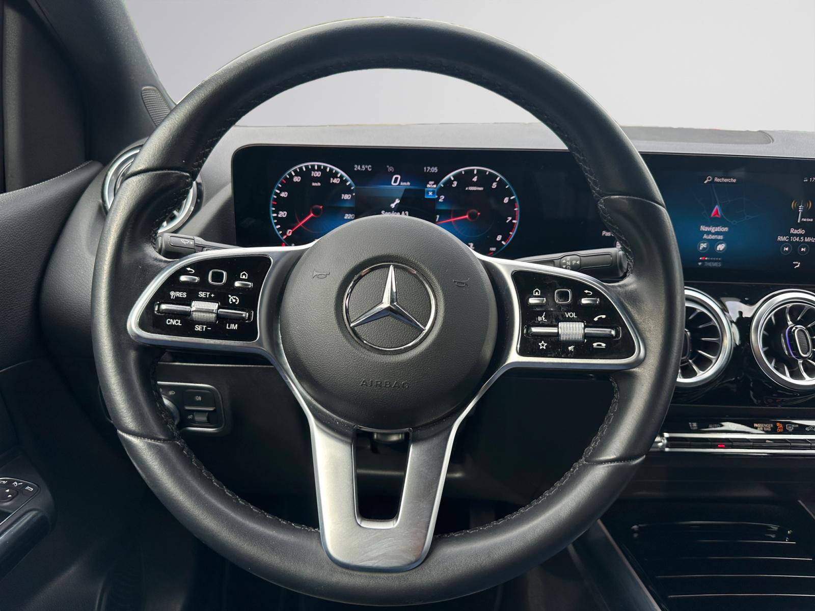 Image Mercedes-Benz CLASSE B 180 Progressive Line Edition  Classe B 180 7G-DCT Progressive Line Edition