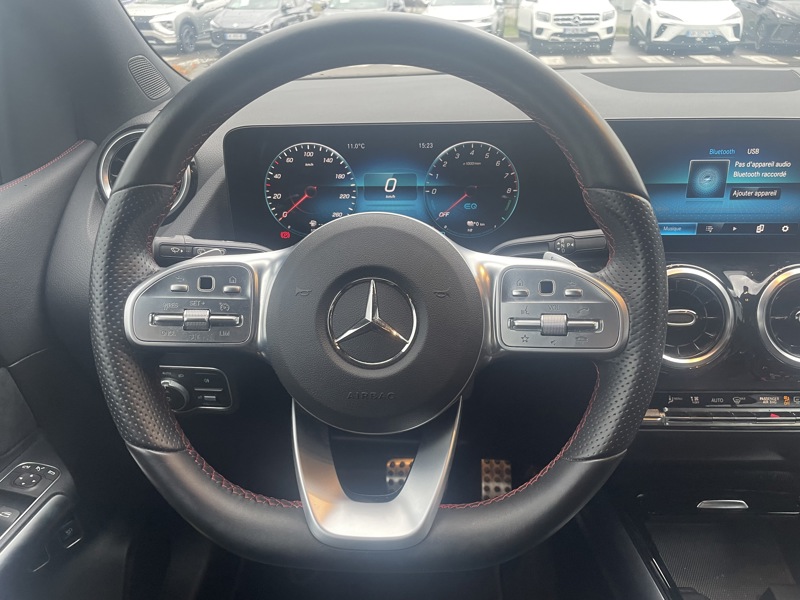 Image Mercedes-Benz CLASSE B 250 e AMG Line  