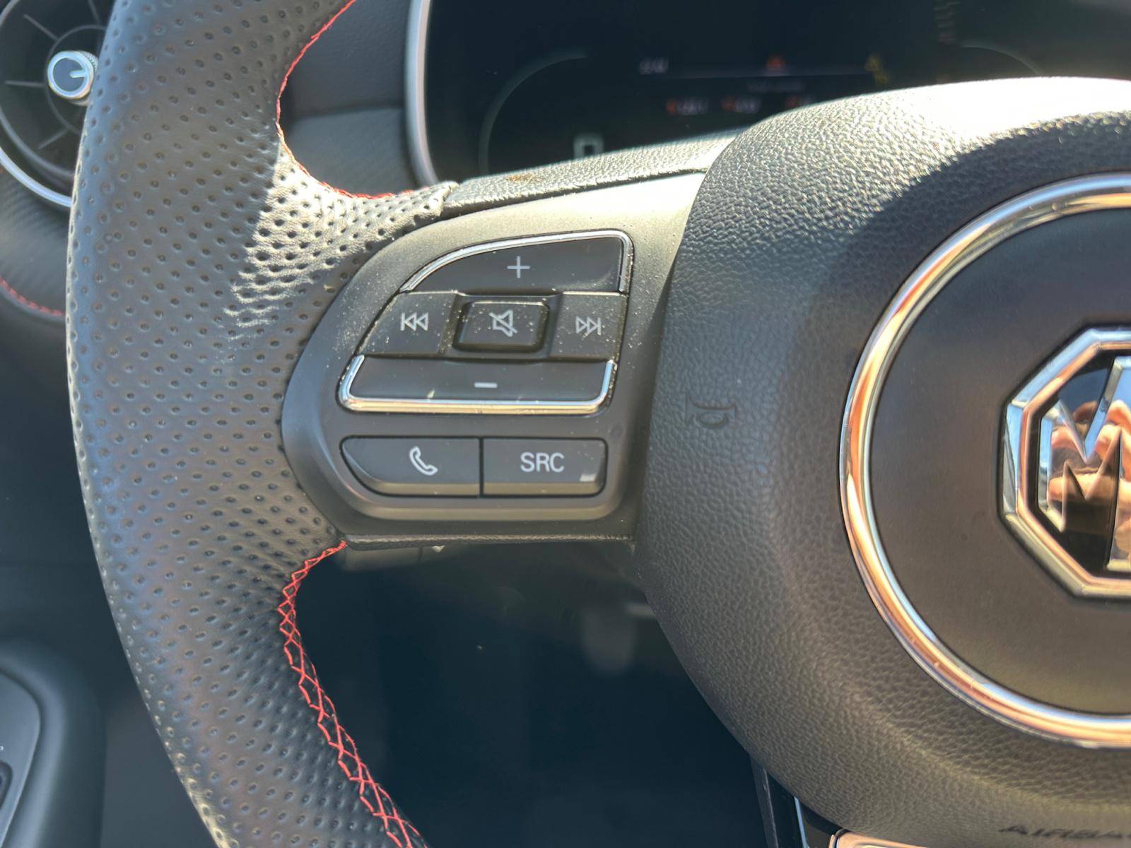 Image MG ZS 1.0L T-GDI 111ch BVM6 Luxury  1.0 111 ch BVA6