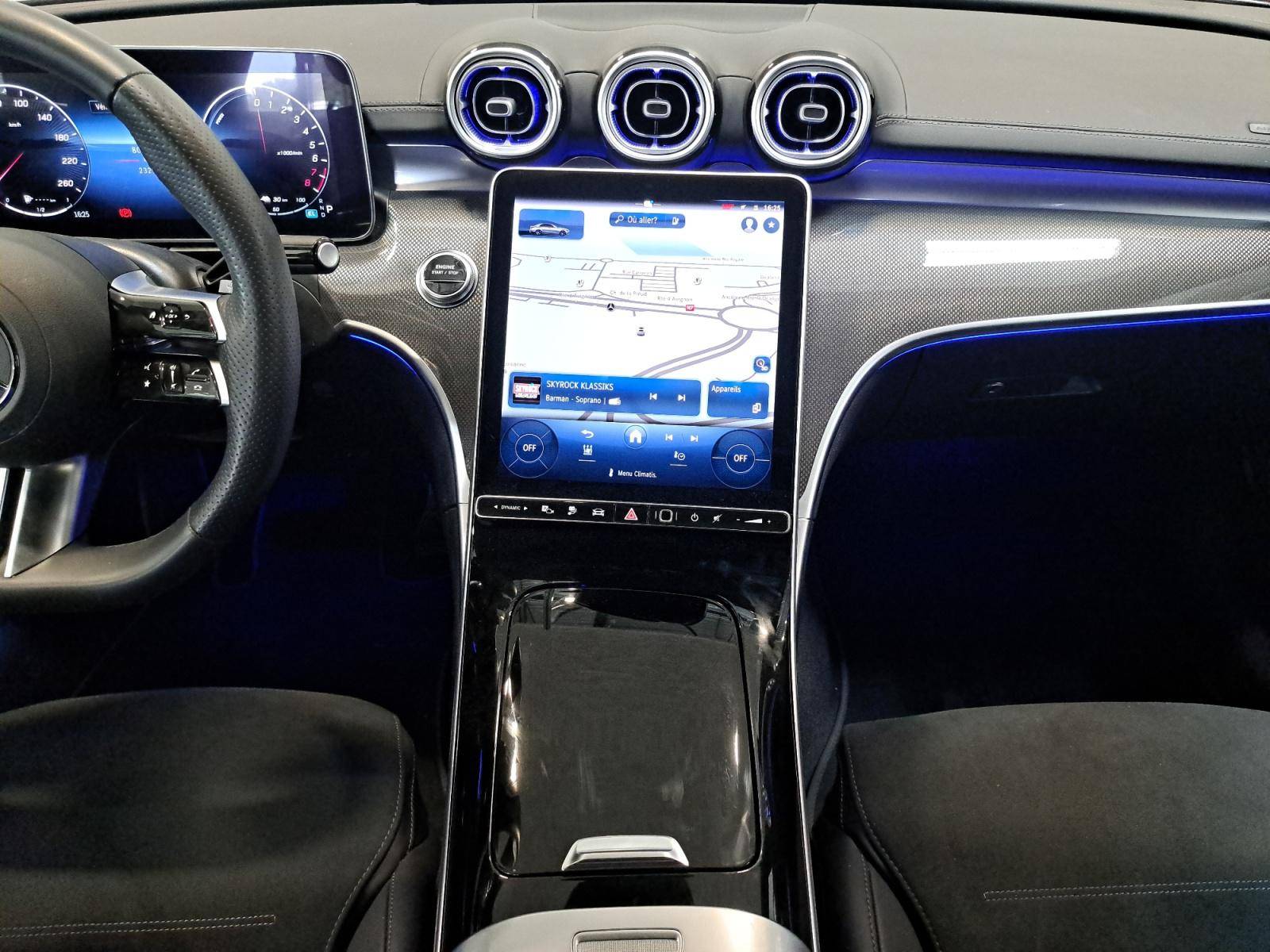 Image Mercedes-Benz CLASSE C BERLINE Classe C 300 e Hybrid EQ Berline AMG Line  Classe C 300 d e Hybrid EQ Berline AMG Line