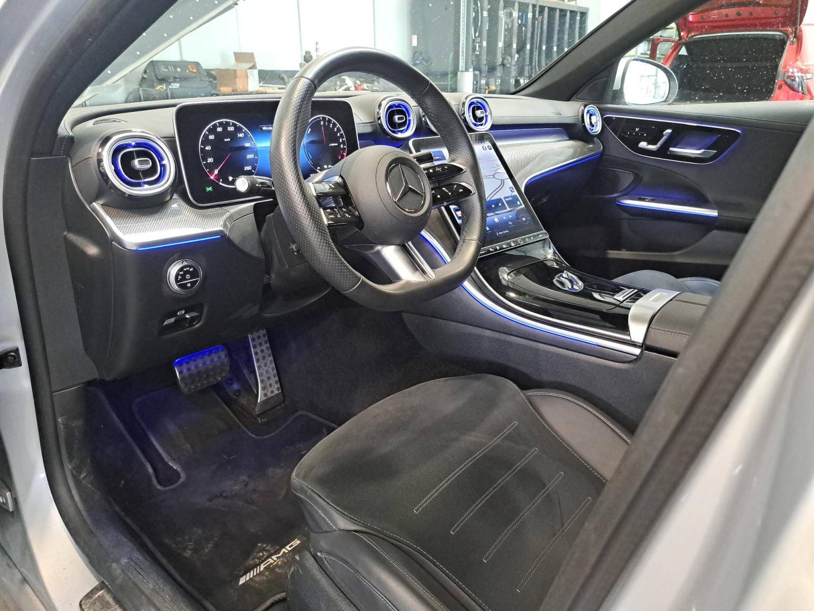 Image Mercedes-Benz CLASSE C BERLINE Classe C 300 e Hybrid EQ Berline AMG Line  Classe C 300 d e Hybrid EQ Berline AMG Line