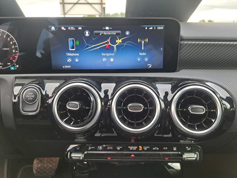 Image Mercedes-Benz CLASSE A 250 e Hybrid EQ Progressive Line  Classe A 250 e Hybrid EQ Progressive Line