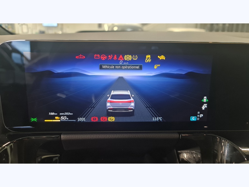 Image Mercedes-Benz EQA 250+ AMG Line  EQA 250+ AMG Line