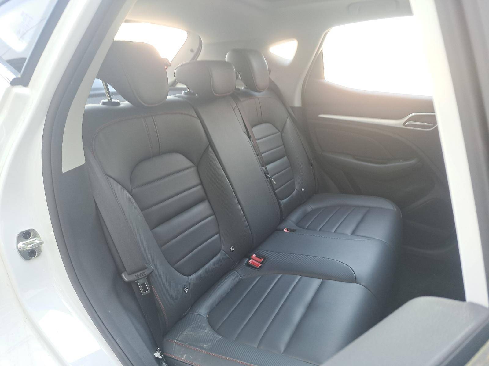 Image MG ZS 1.0L T-GDI 111ch BVM6 Luxury  1.0 111 ch BVA6