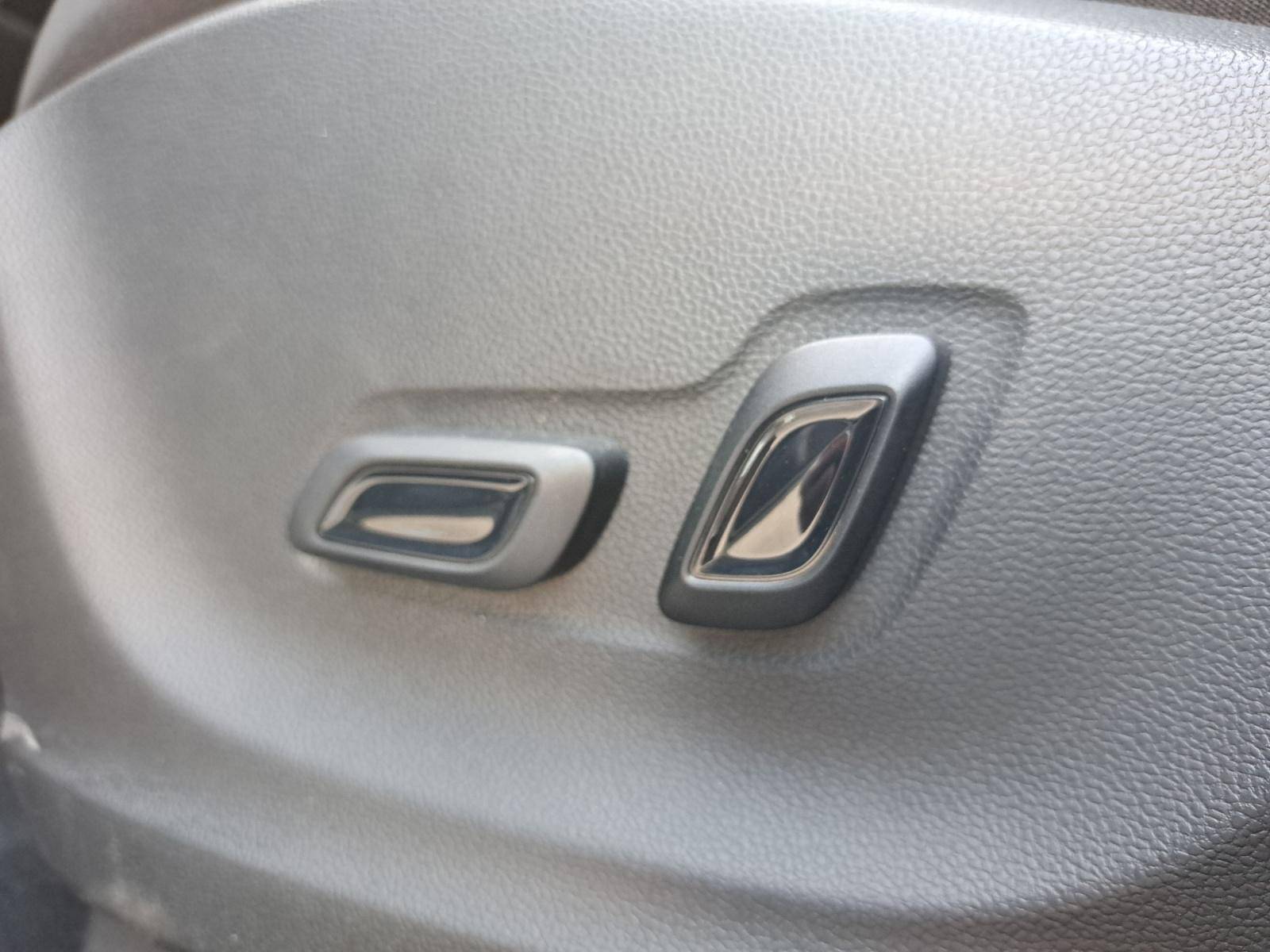 Image MG ZS 1.0L T-GDI 111ch BVM6 Luxury  1.0 111 ch BVA6