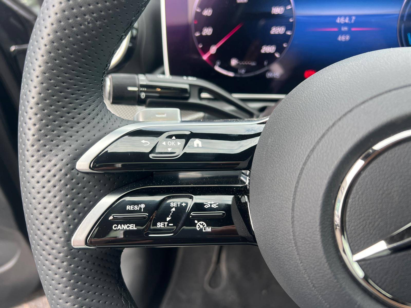 Image Mercedes-Benz CLASSE C BERLINE Classe C 300 de Hybrid EQ Berline AMG Line  Classe C 300 d e Hybrid EQ Berline AMG Line