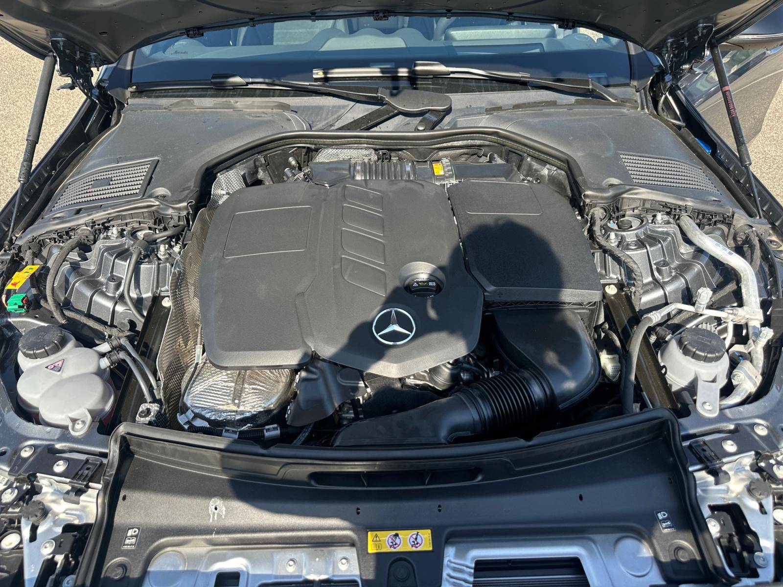 Image Mercedes-Benz CLASSE C BREAK Classe C 300 de Hybrid EQ Break AMG Line  Classe C 300 d e Hybrid EQ Break AMG Line