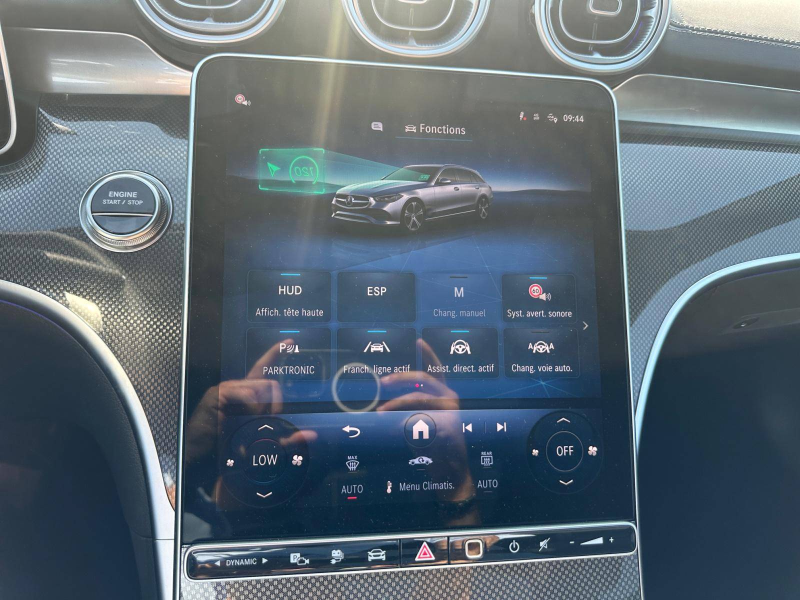 Image Mercedes-Benz CLASSE C BREAK Classe C 300 de Hybrid EQ Break AMG Line  Classe C 300 d e Hybrid EQ Break AMG Line