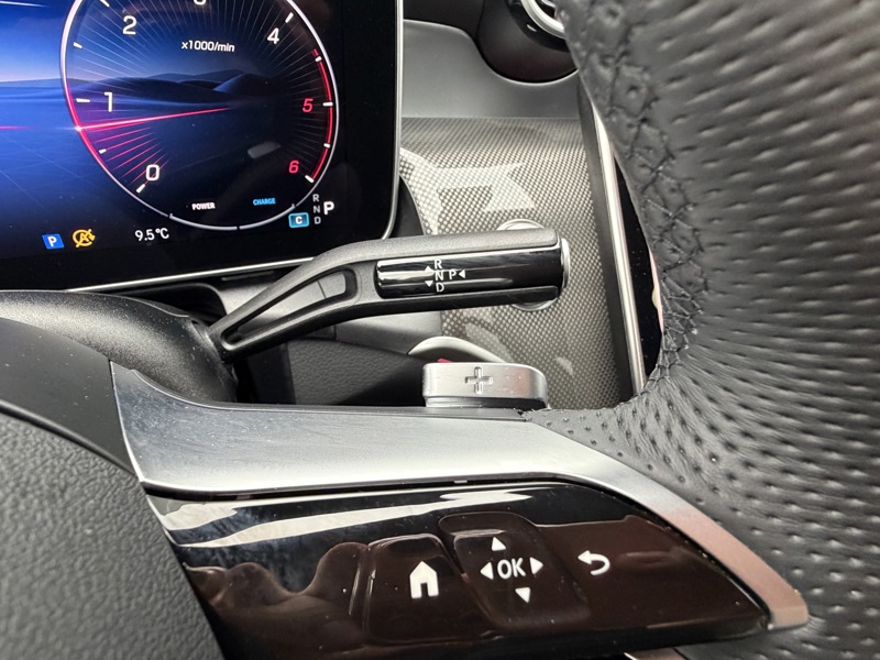 Image Mercedes-Benz GLC SUV GLC 220 d 4MATIC AMG Line  GLC 220 d 4MATIC AMG Line