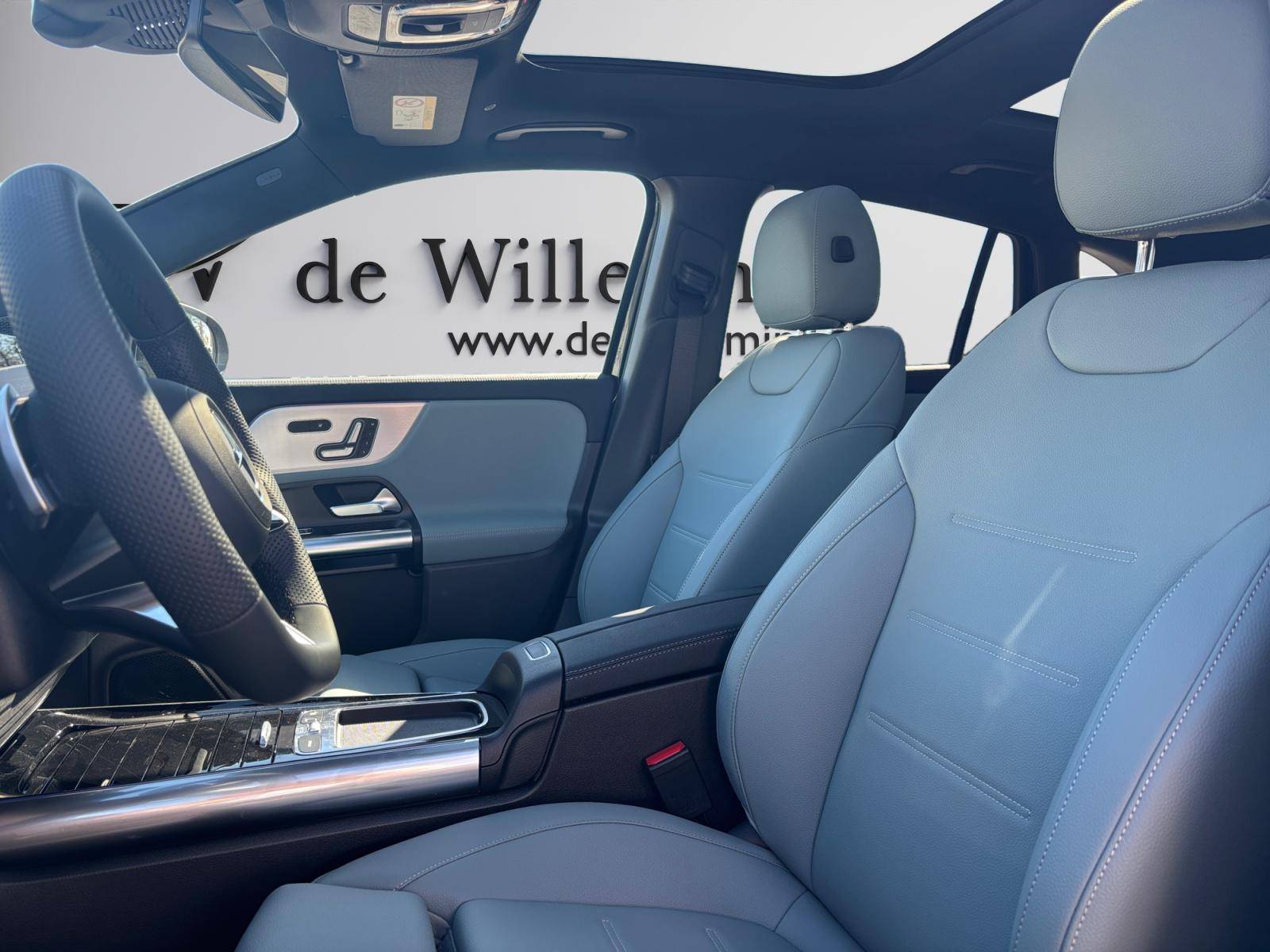 Image Mercedes-Benz GLA 200 d AMG Line  GLA 200 d AMG Line