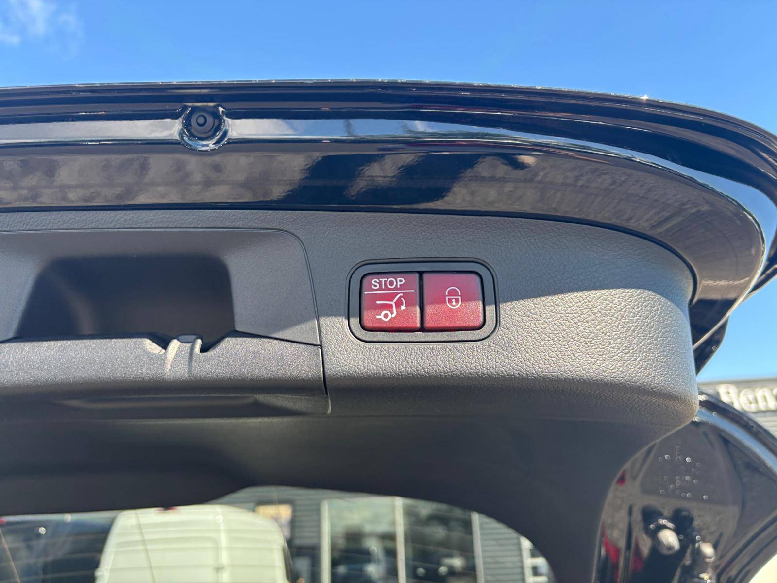 Image Mercedes-Benz GLA 200 d AMG Line  GLA 200 d AMG Line