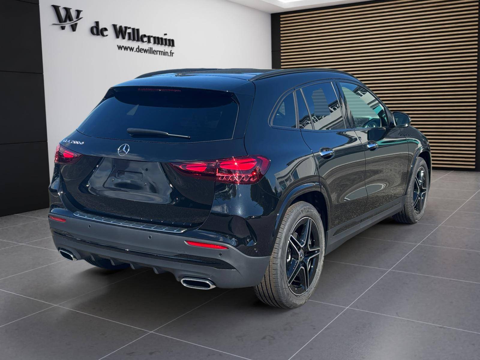 Image Mercedes-Benz GLA 200 d AMG Line  GLA 200 d AMG Line