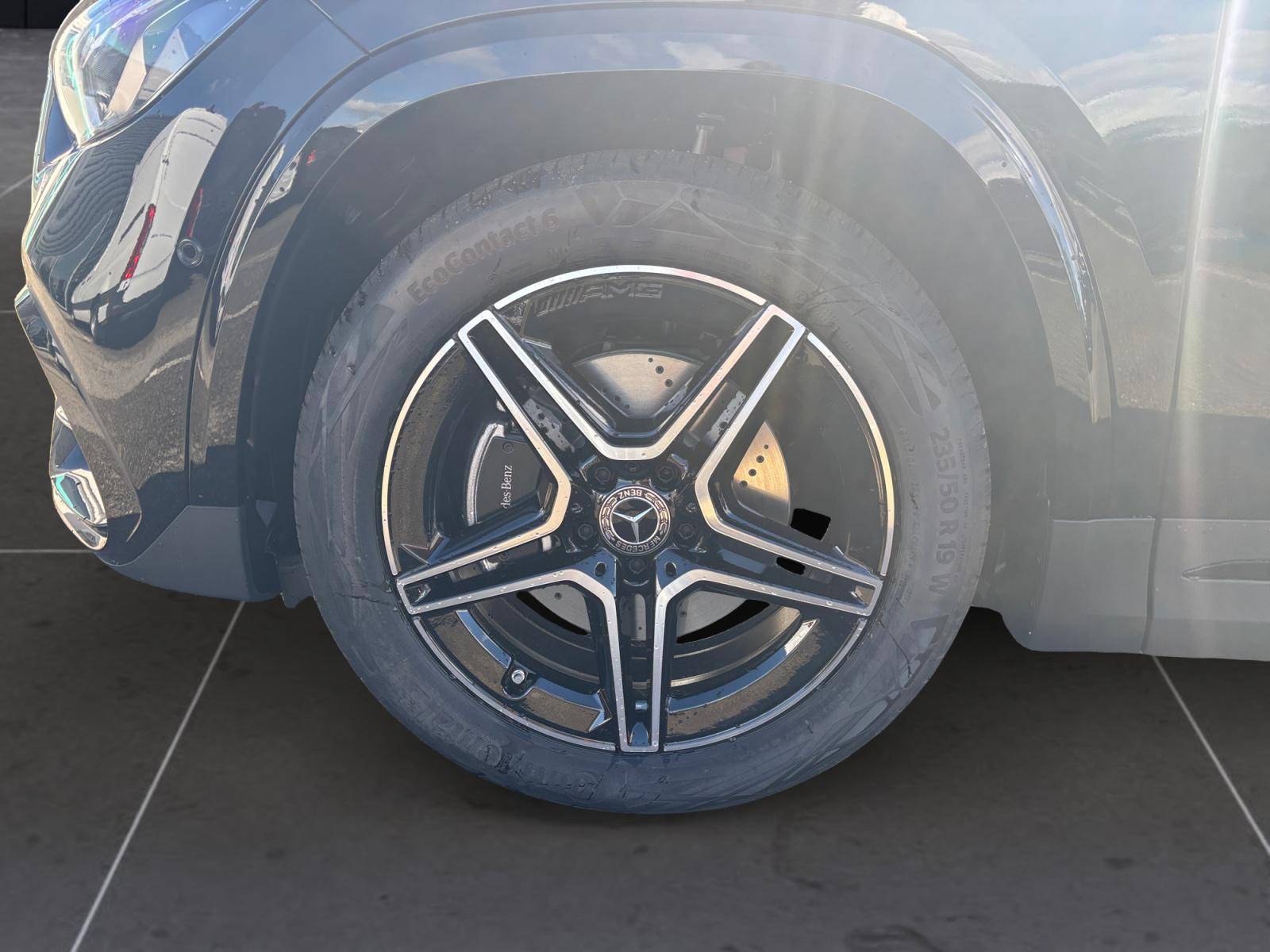 Image Mercedes-Benz GLA 200 d AMG Line  GLA 200 d AMG Line