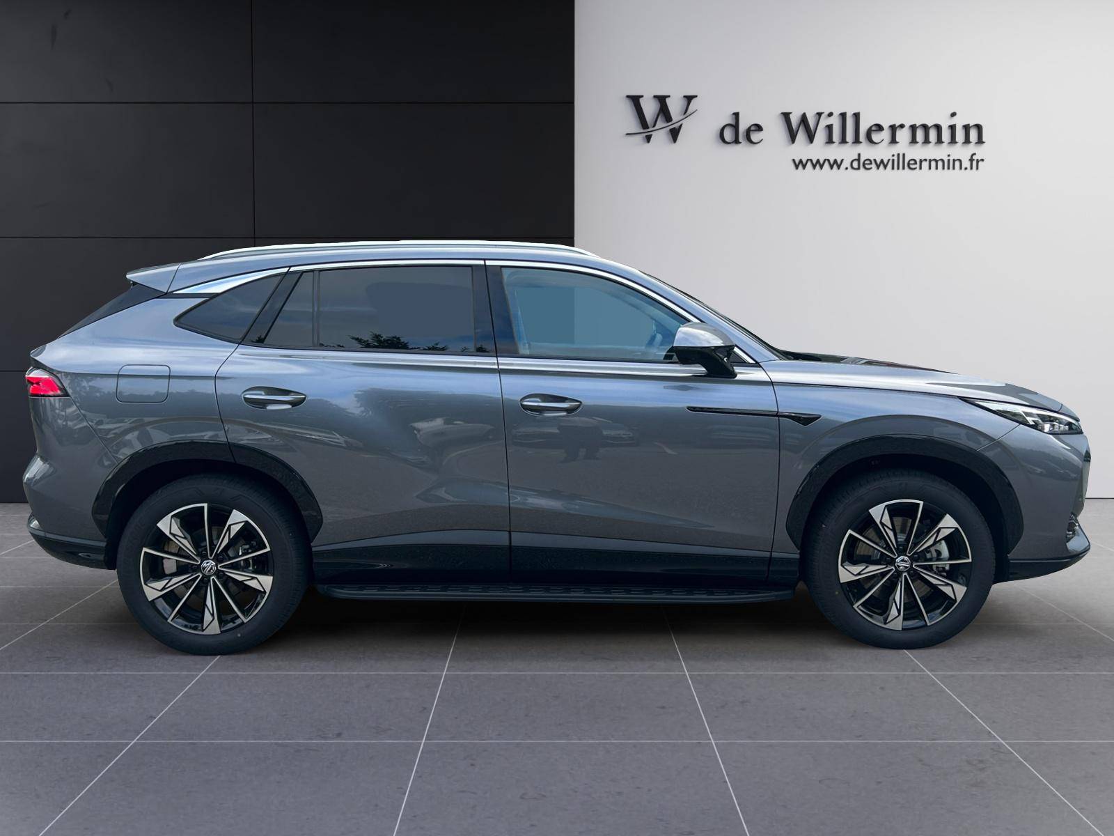 Image MG EHS Luxury 1,5 L Turbo 272 ch 