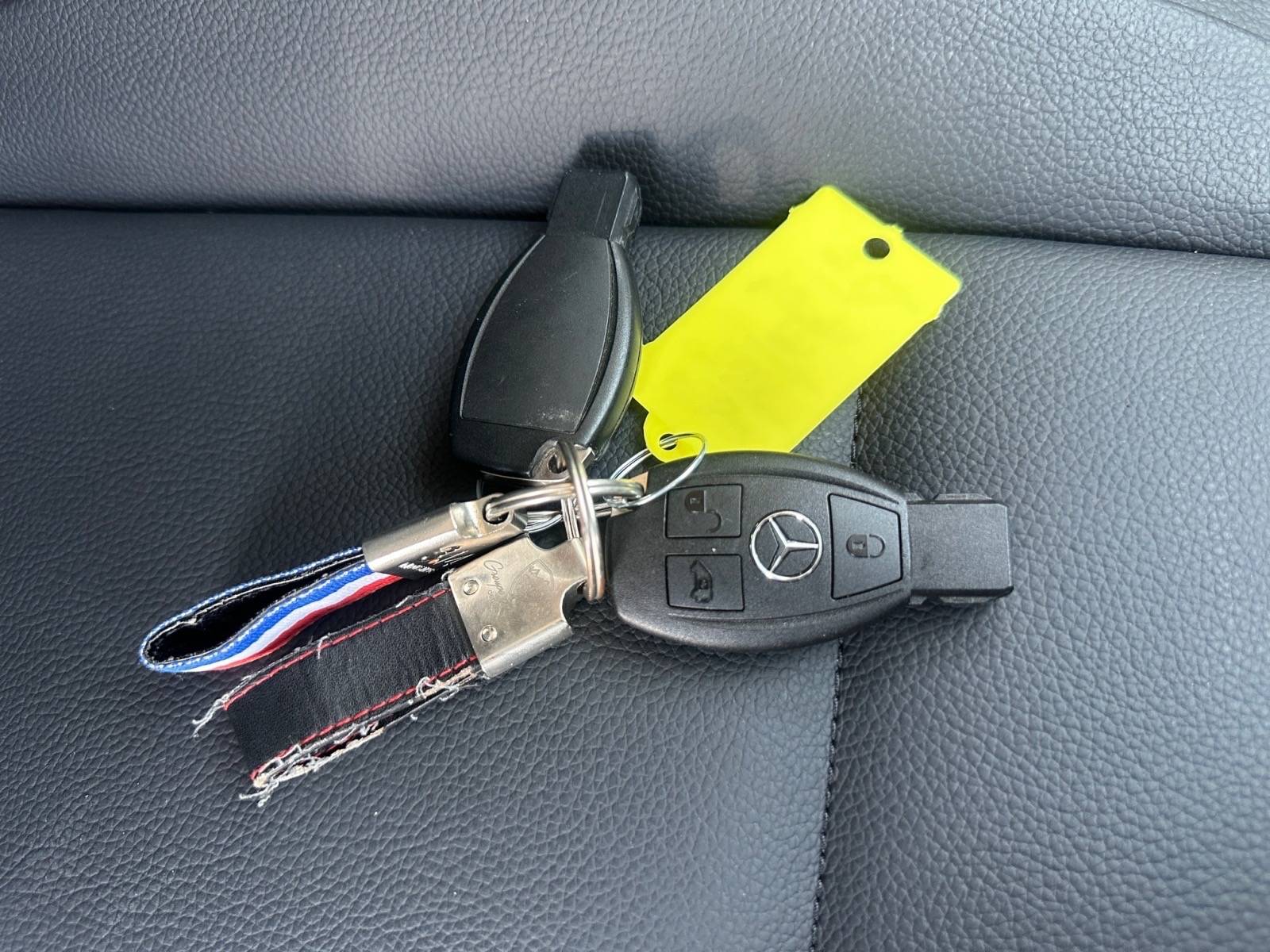 Image Mercedes-Benz VITO 119 CDI 4x4 Fourgon Long  VITO FGN 119 CDI LONG SELECT