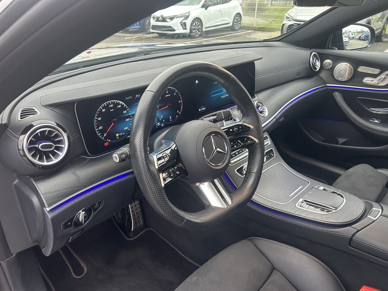 Image Mercedes-Benz CLASSE E COUPÉ Classe E 220 d AMG Line Coupé  