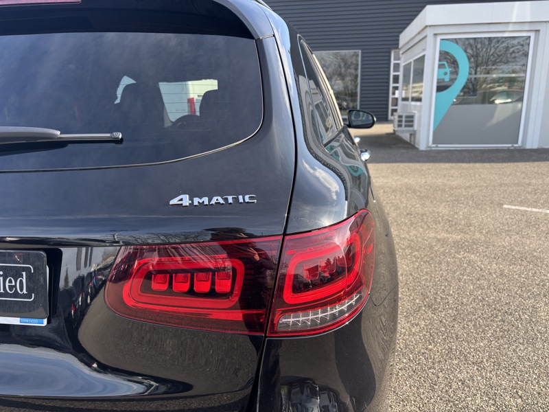 Image Mercedes-Benz GLC SUV GLC 300de 4MATIC SUV AMG Line  