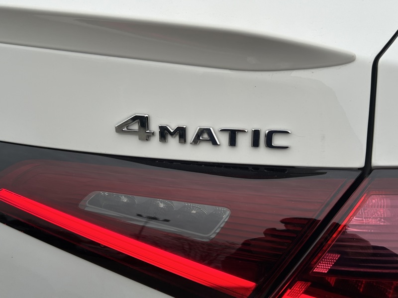 Image Mercedes-Benz GLC COUPÉ GLC 220 d 4MATIC Coupé AMG Line  GLC 220 d 4MATIC Coupé AMG Line