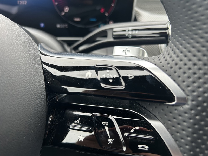 Image Mercedes-Benz GLC COUPÉ GLC 220 d 4MATIC Coupé AMG Line  GLC 220 d 4MATIC Coupé AMG Line