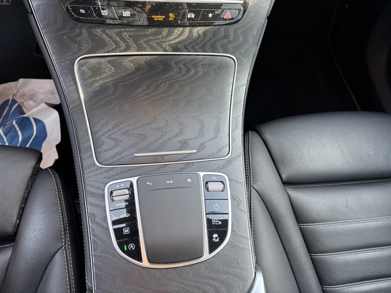 Image Mercedes-Benz GLC COUPÉ GLC 400 d 4MATIC Coupé AMG Line  