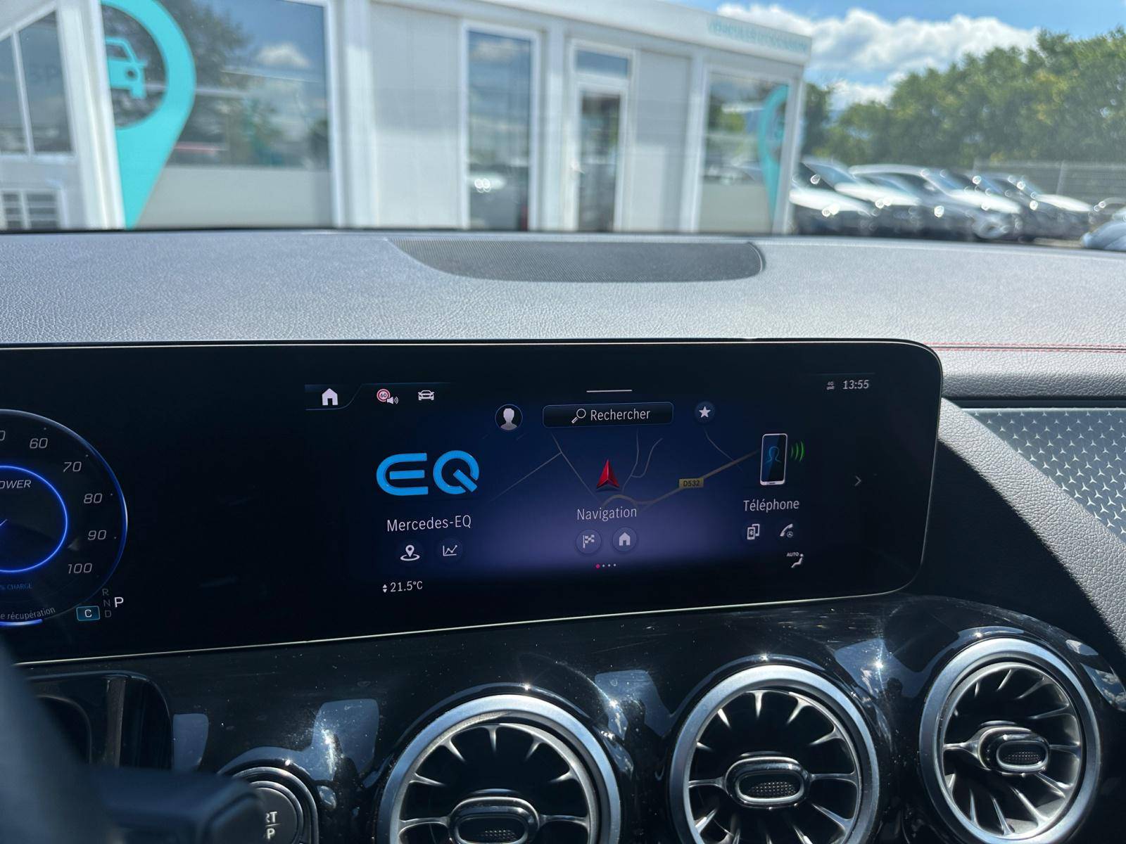 Image Mercedes-Benz EQA 250+ AMG Line  EQA 250+ AMG Line