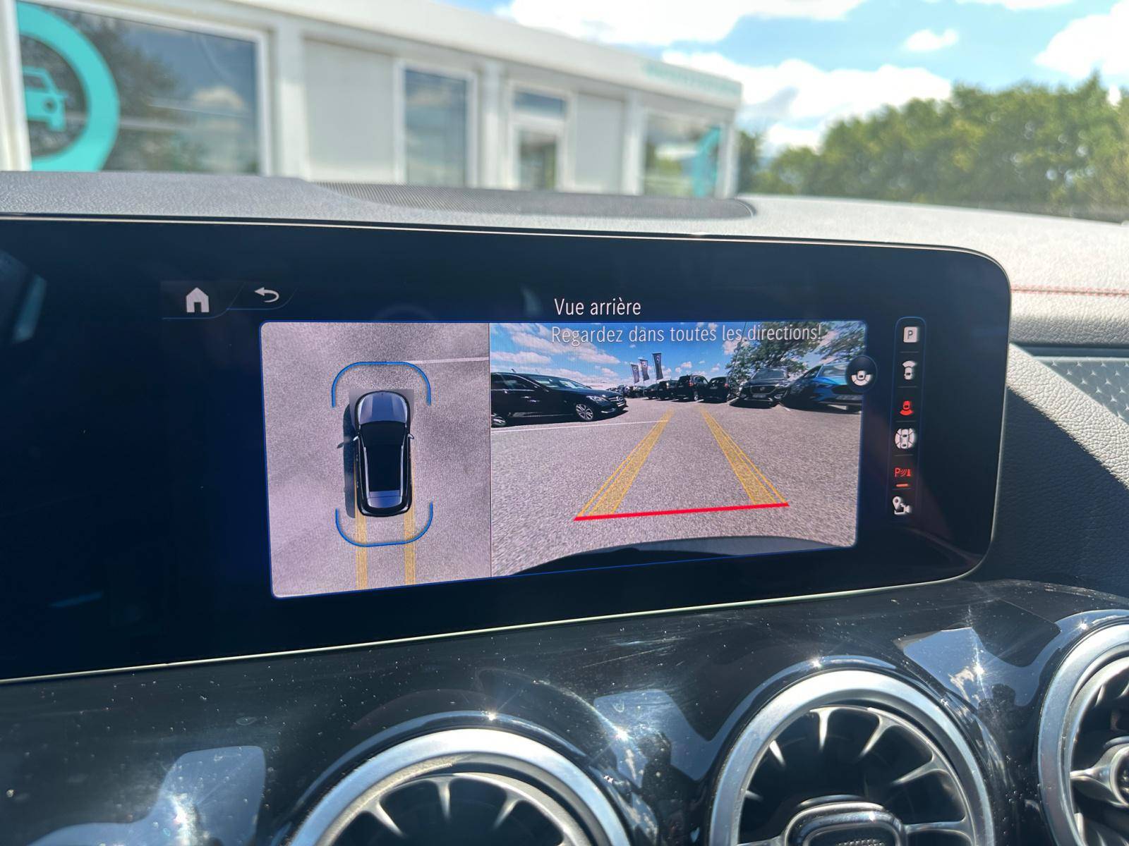 Image Mercedes-Benz EQA 250+ AMG Line  EQA 250+ AMG Line